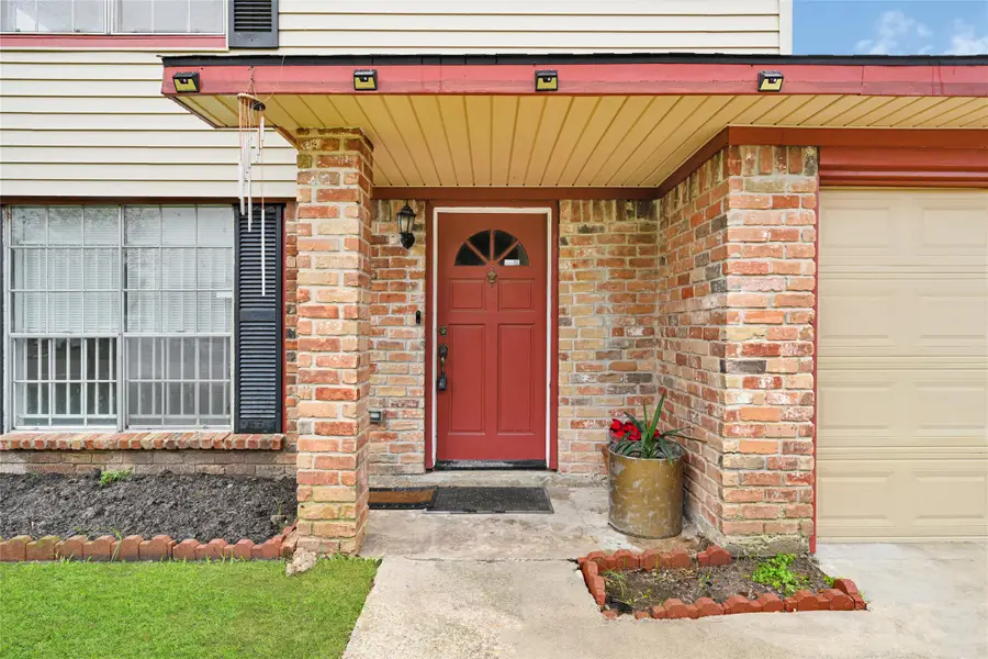 15011 Royal Shadows Drive, Houston, TX 77082 - Image #2