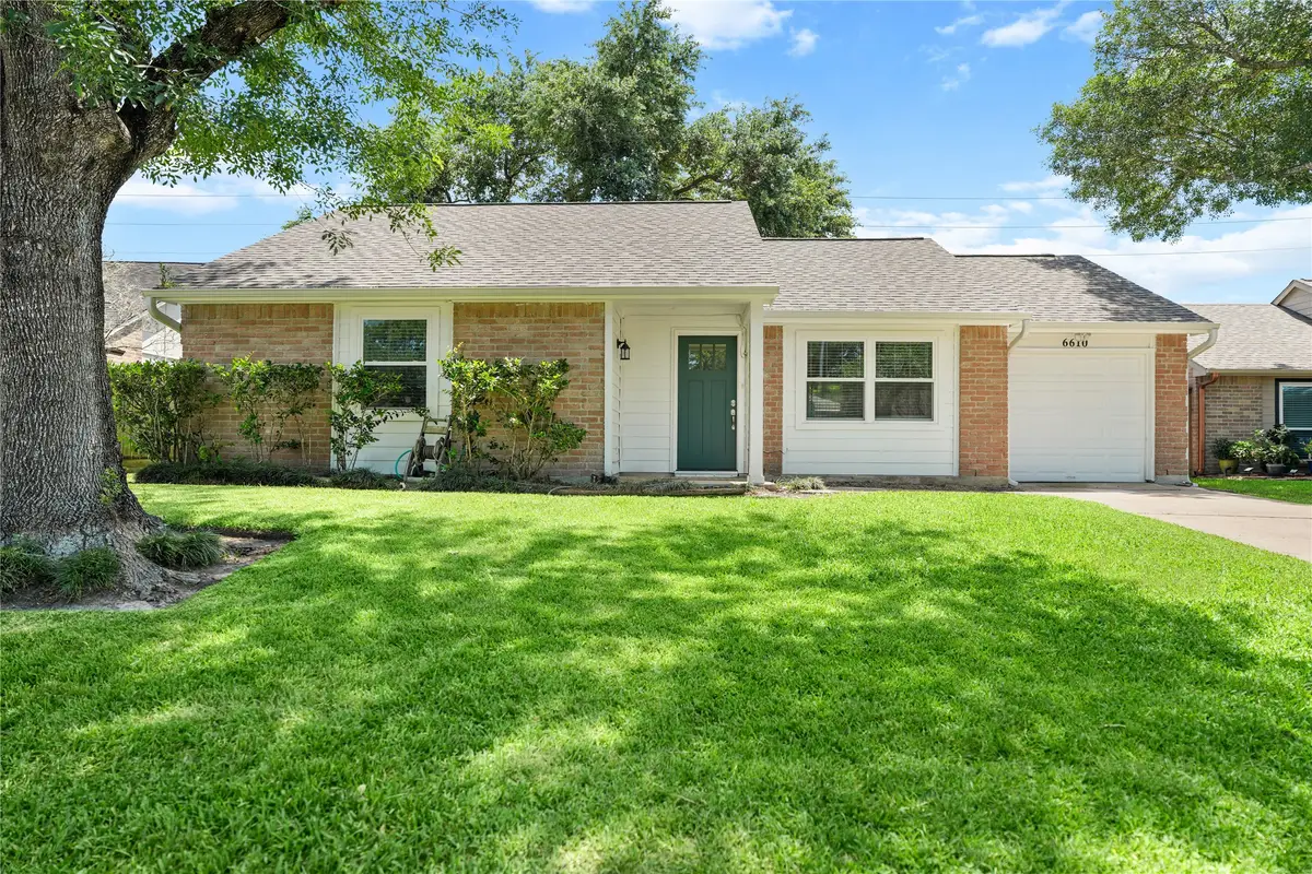 6610 Blue Ridge Drive, Richmond, TX 77469 - #1