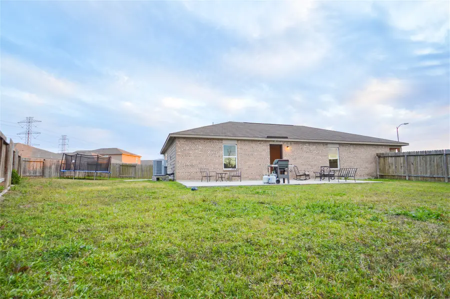 15318 Central Lakes Drive, Humble, TX 77396 - Image #3