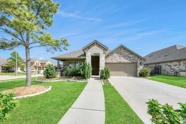 1965 Matilda Gardens Lane, Pearland, TX 77089