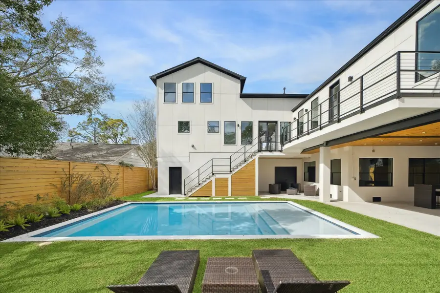 5055 Yarwell Drive, Houston, TX 77096 - Image #2