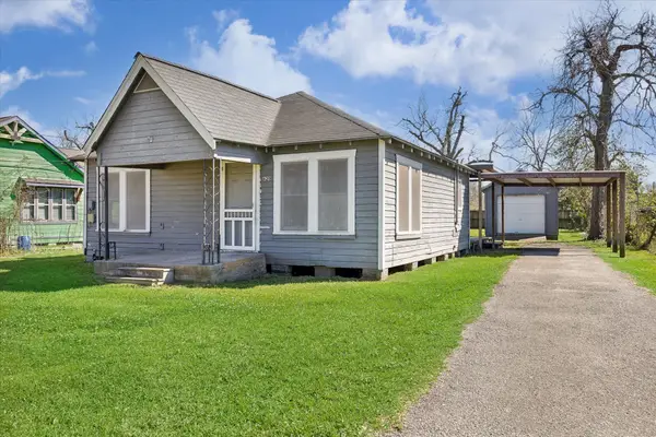 620 Apache Street, Houston, TX 77022