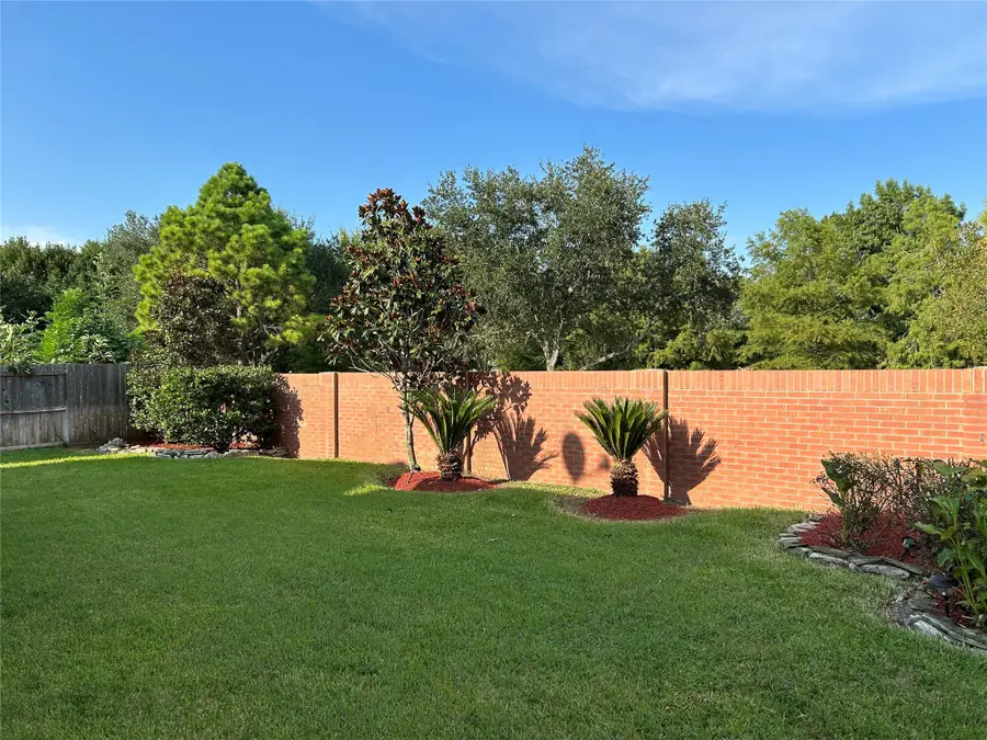 11605 Shoal Landing Street, Pearland, TX 77584 - Image #3