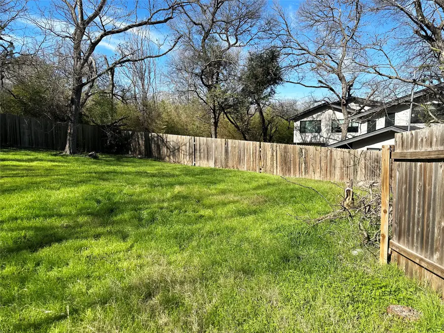 1196 Em Franklin Avenue, Austin, TX 78721 - #2