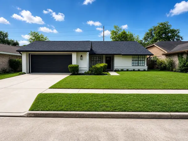 12039 Canterhurst Way, Houston, TX 77065