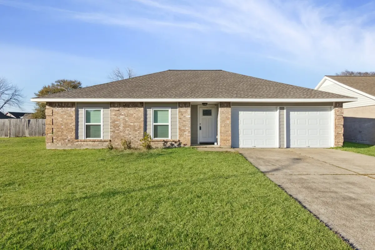 10827 W Mulberry Drive, La Porte, TX 77571 - #1