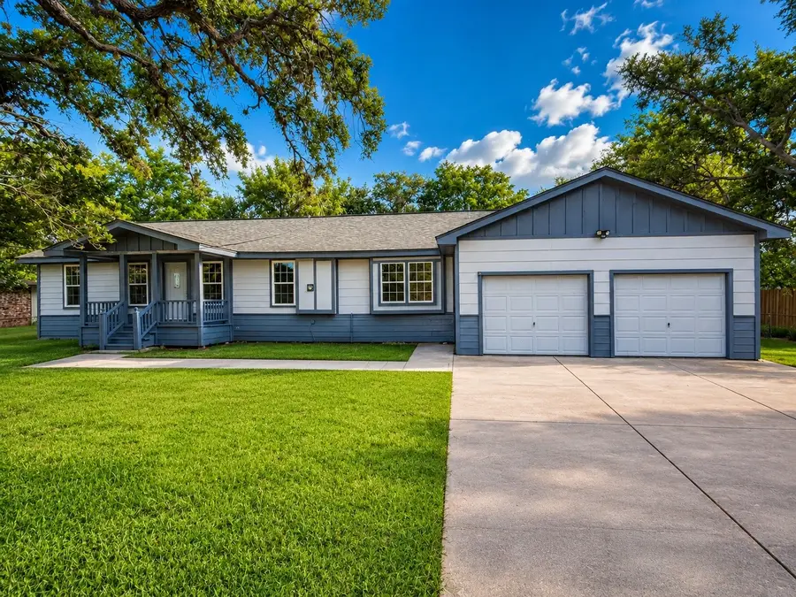 316 Riley Road, Clute, TX 77531 - #2