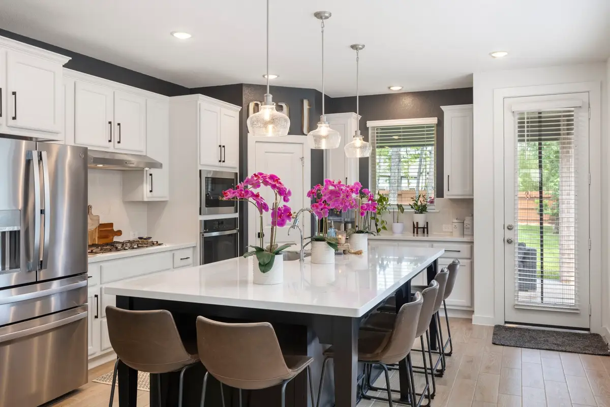 221 Sky Top Drive, Montgomery, TX 77316 - Image #1