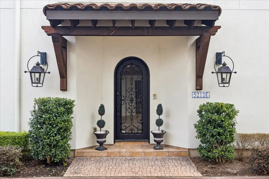 5211 Feagan Street #E, Houston, TX 77007 - #2