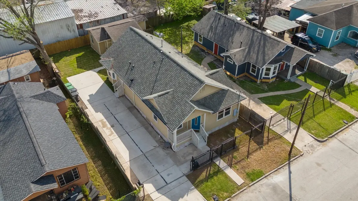 7112 Avenue L, Houston, TX 77011 - #1
