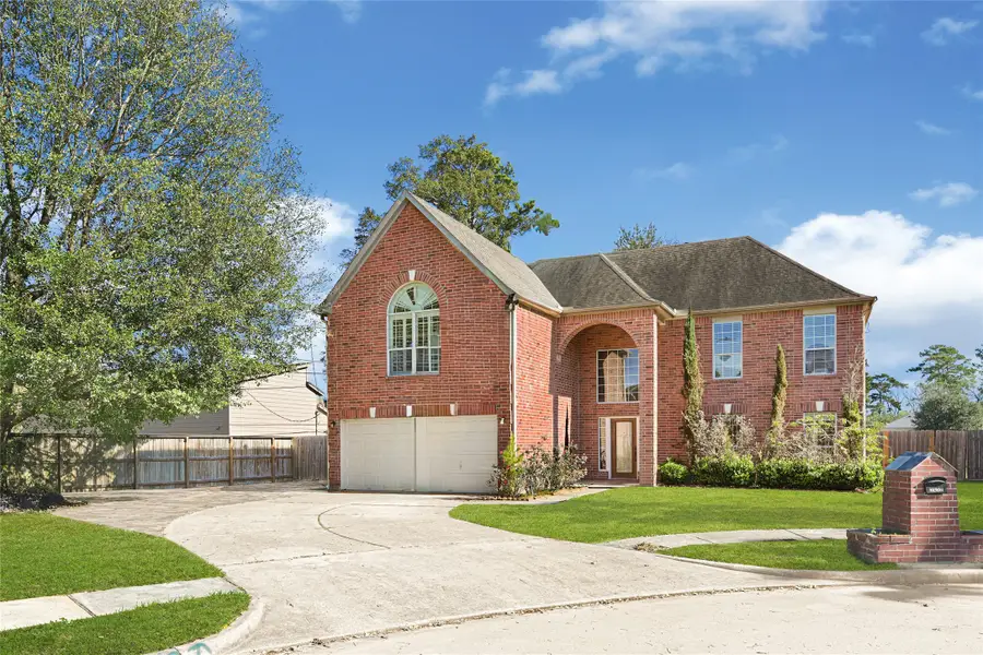 1630 Trail Oaks Court, Kingwood, TX 77339 - Image #2