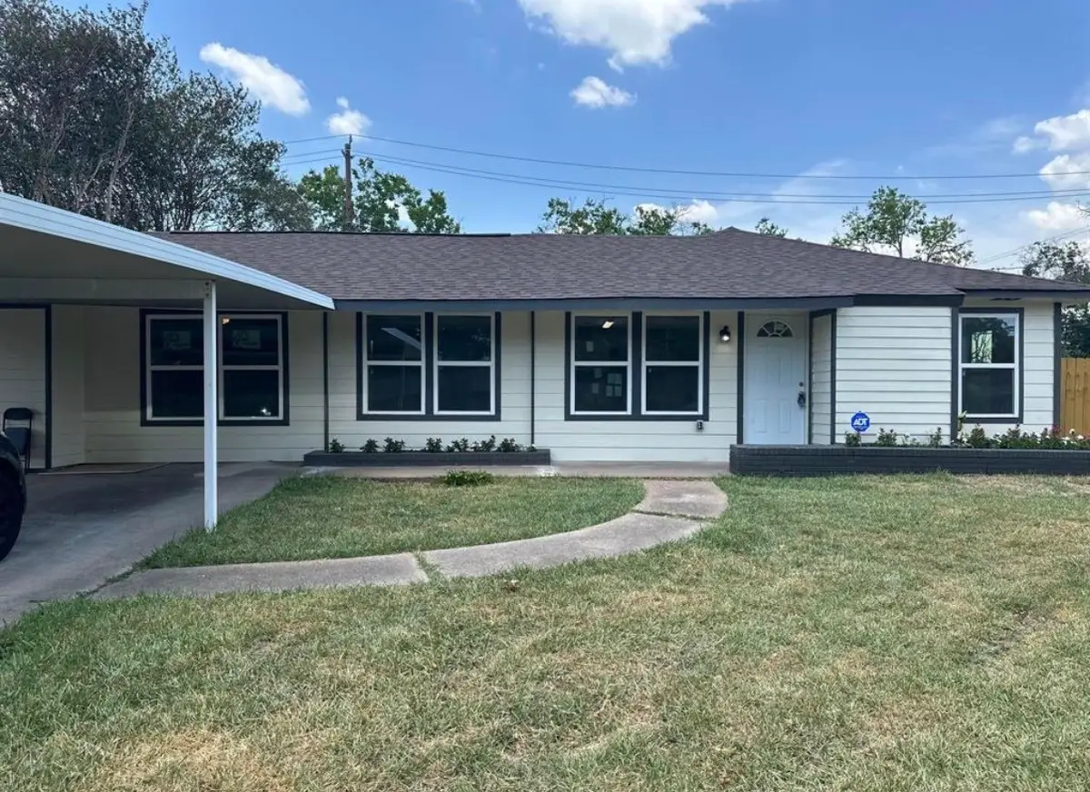 6059 Doulton Drive, Houston, TX 77033 - #1