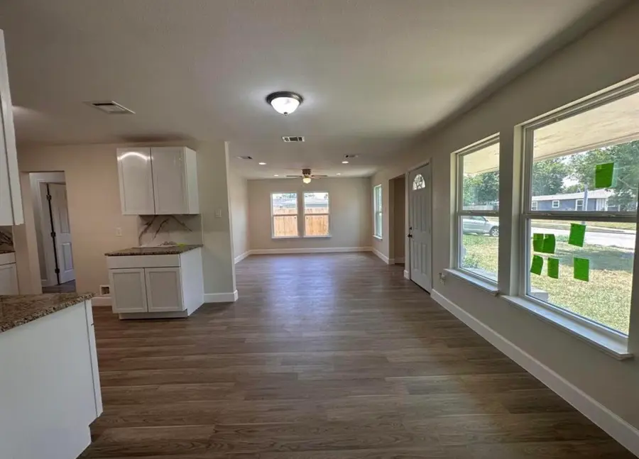 6059 Doulton Drive, Houston, TX 77033 - #3