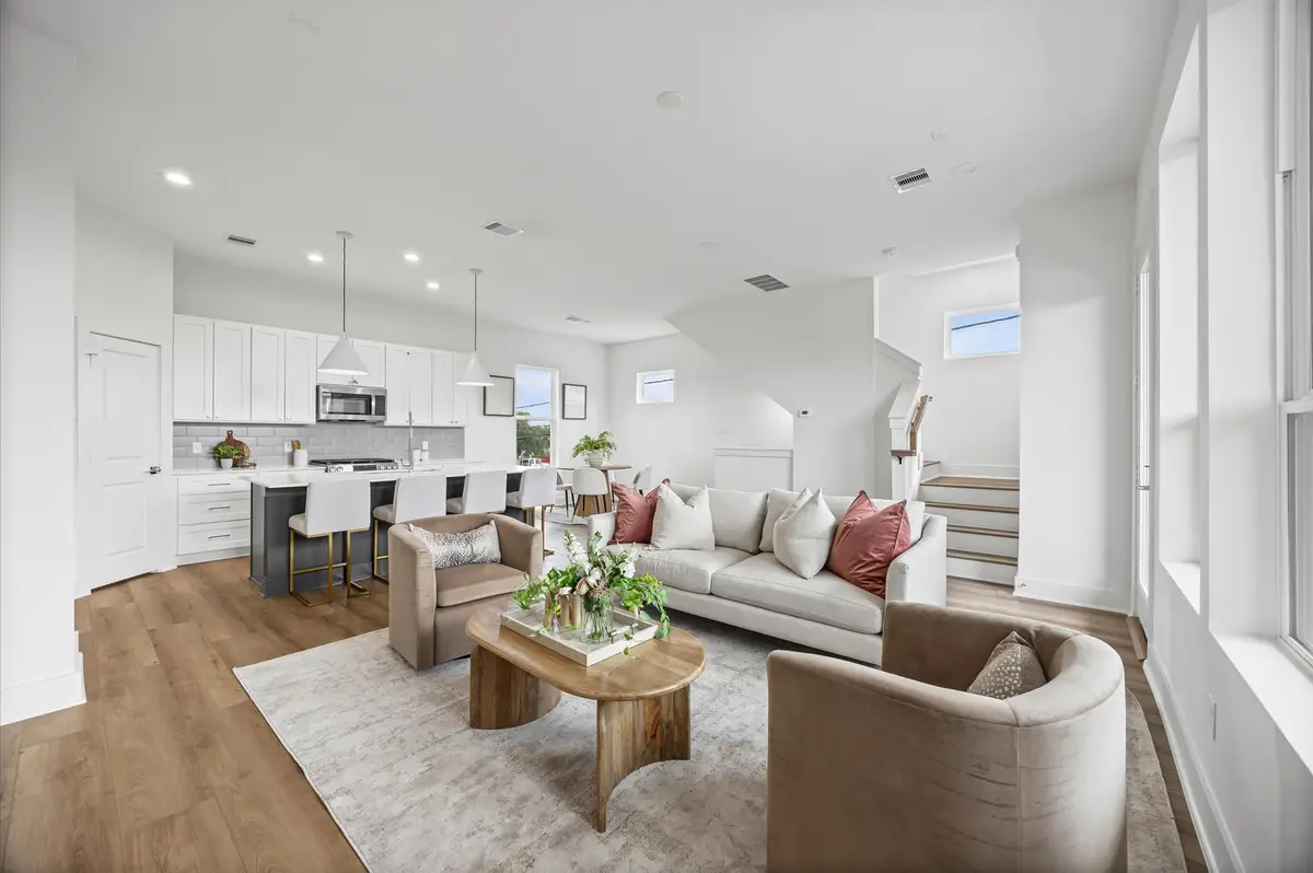 5109 Avenue J, Houston, TX 77011 - #1