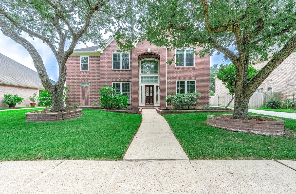 2923 Elsbury Lane, Pearland, TX 77584 - Image #1