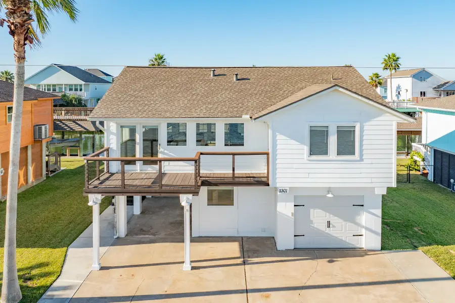 1301 Blue Heron Street, Bayou Vista, TX 77563 - Image #2