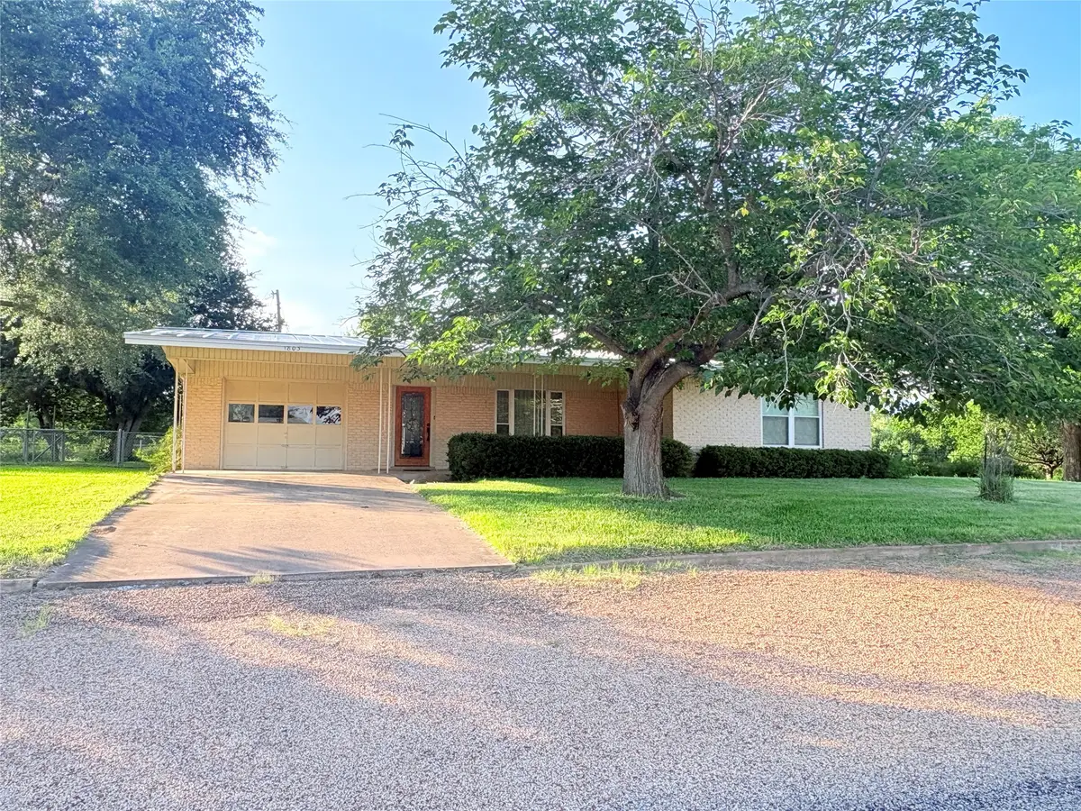 1803 Lantana Ln, Kingsland, TX 78639 - #1