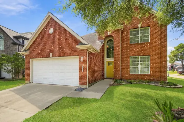9511 Goldenglade Circle, Houston, TX 77064