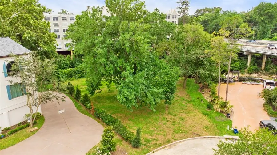 2 Magnolia Bend Drive, Houston, TX 77024 - #2