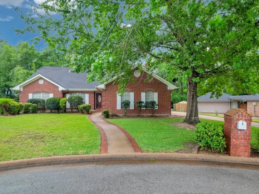 8 Columbia Court, Lufkin, TX 75901 - #2
