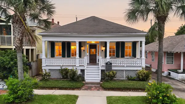 1207 Postoffice, Galveston, TX 77550