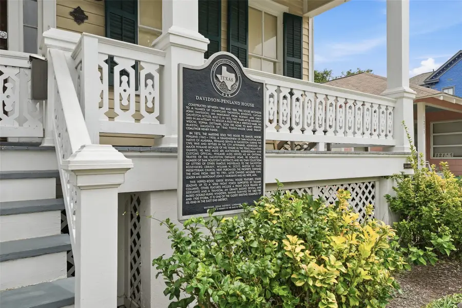 1207 Postoffice, Galveston, TX 77550 - #2
