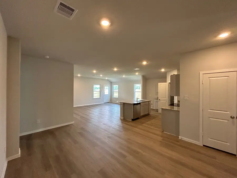 301 Doss Drive, Rockdale, TX 76567 - #2