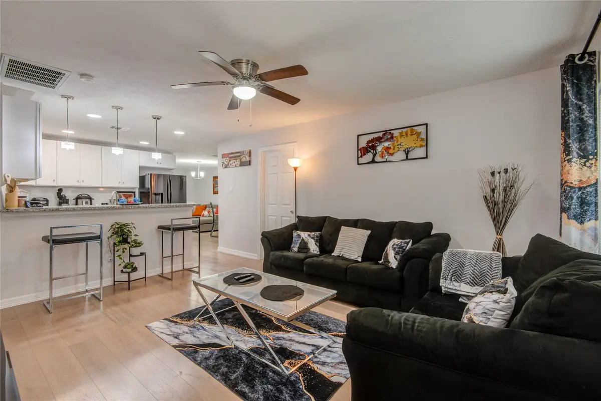 6834 New York Street, Houston, TX 77021 - #1