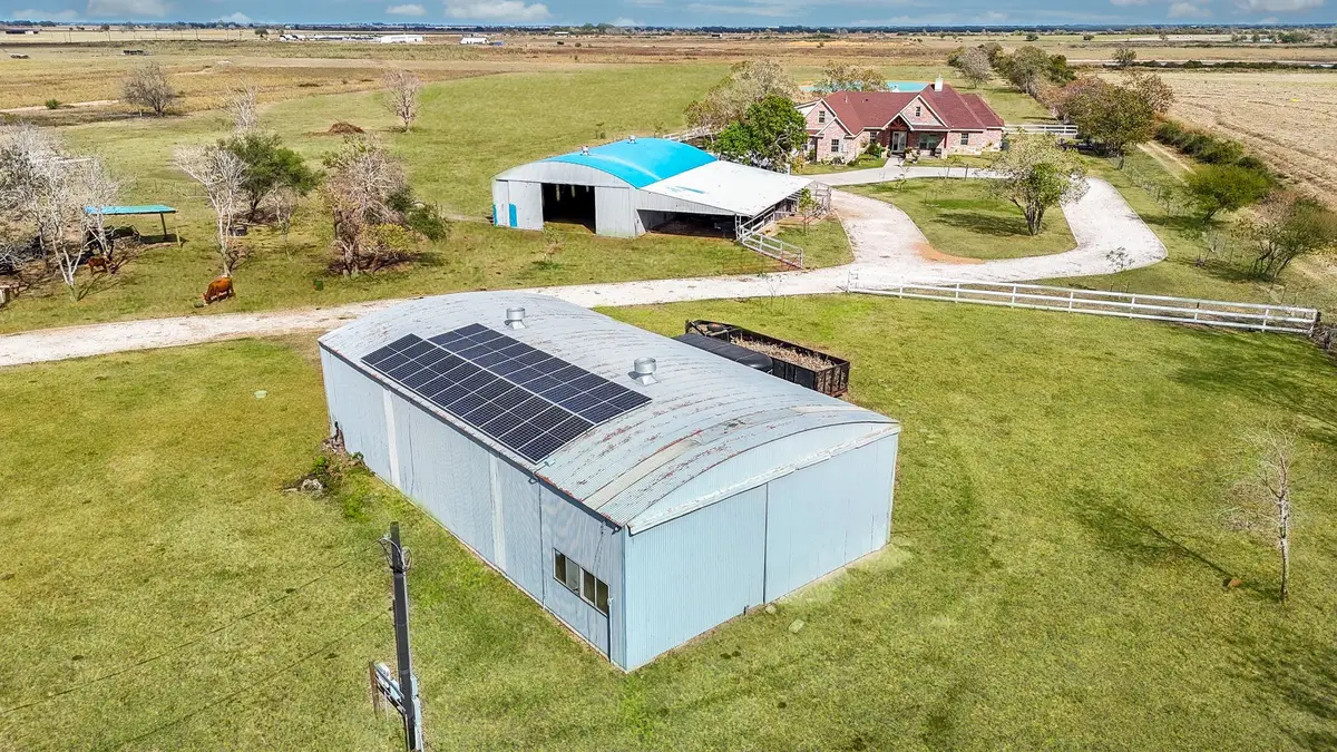 1093 Sunderman Road, Alleyton, TX 78935 - Image #1