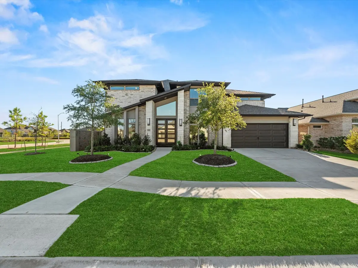 30703 Chamomile Bend, Fulshear, TX 77423 - Image #1