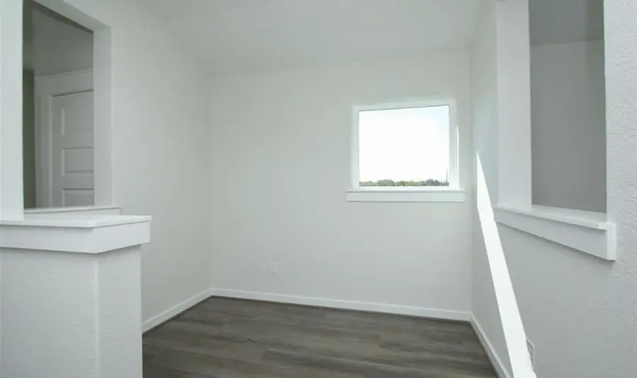 211 Lisa Marie Drive, Angleton, TX 77515 - #2