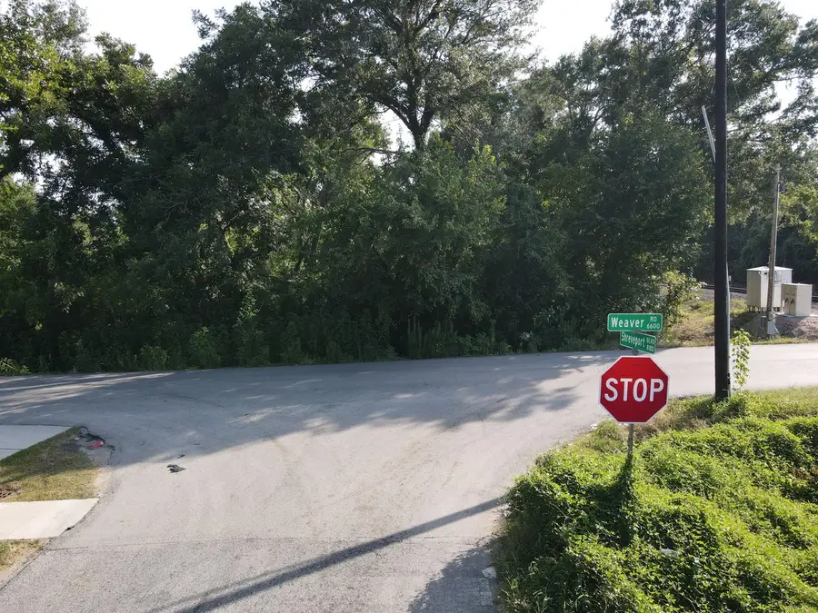 6606 Weaver Road, Houston, TX 77028 - Image #3