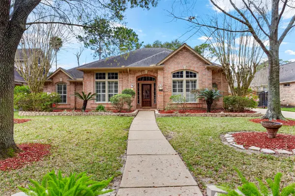 4011 W Pine Brook Way, Houston, TX 77059