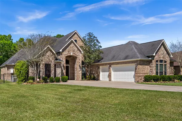 5220 Forest Cove Drive, Dickinson, TX 77539