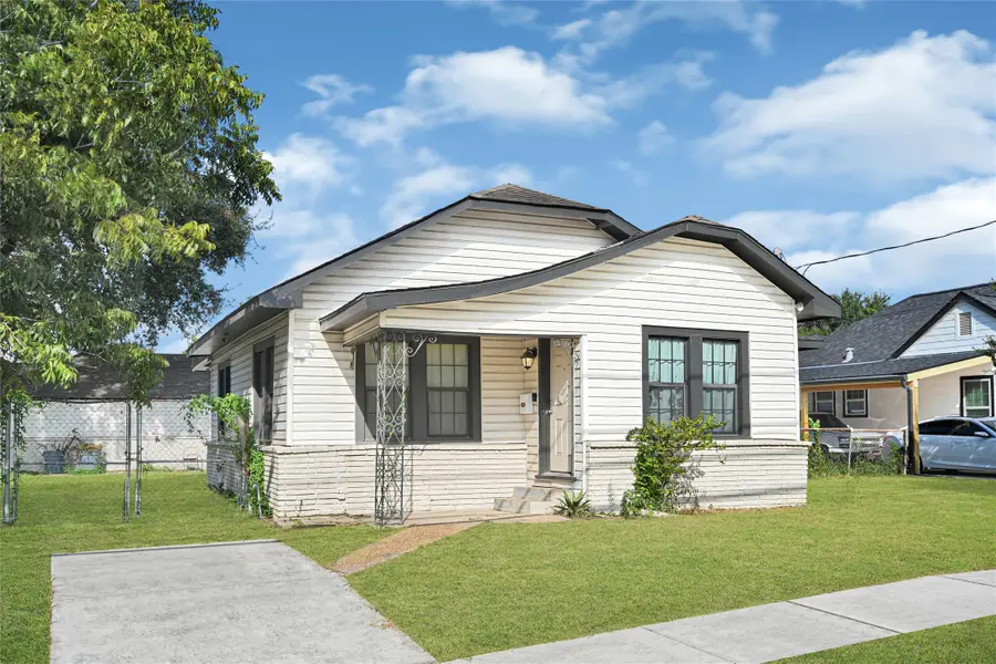 604 N Main Street, Galena Park, TX 77547 - #2