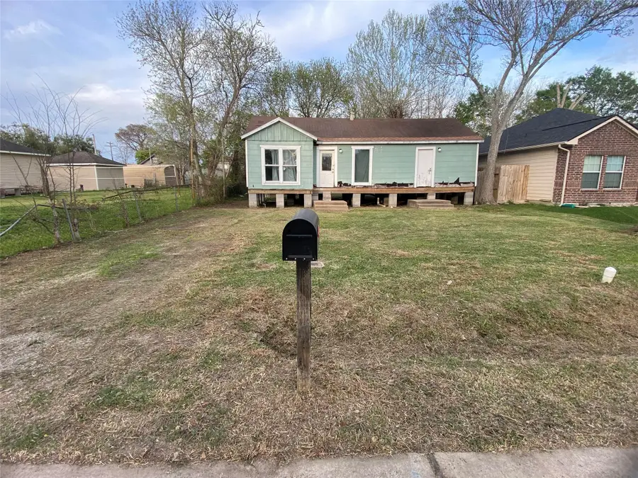 4605 Dakota Street, Dickinson, TX 77539 - #2