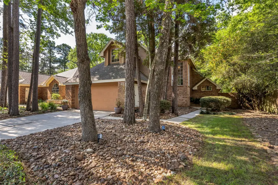 22 Cedar Chase Place, The Woodlands, TX 77381 - #2