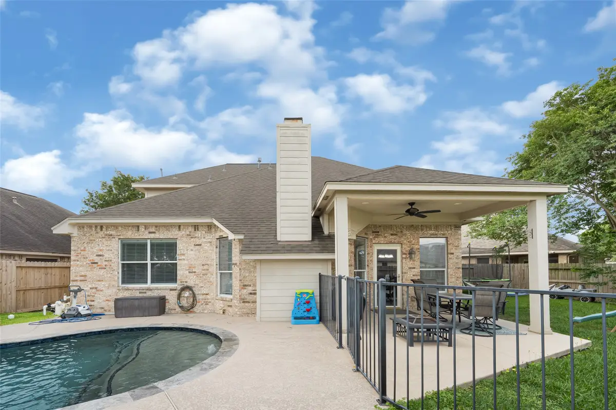 4250 Applerock Drive, Baytown, TX 77521 - #1