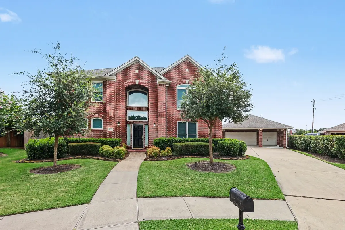 4003 Waterwood Drive, Baytown, TX 77521 - #1