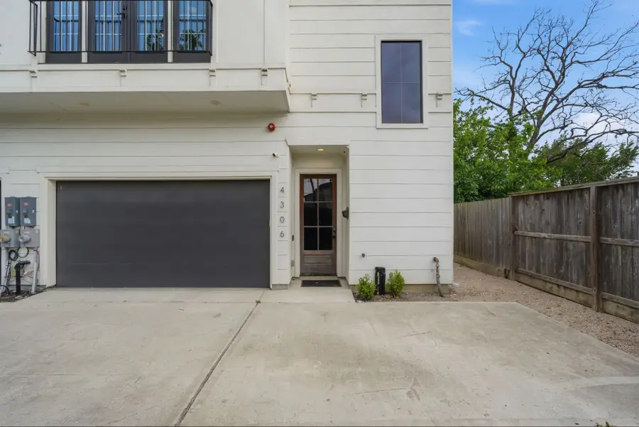 4306 Center Street, Houston, TX 77007 - #3