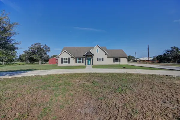 1241 County Road 230, Giddings, TX 78942