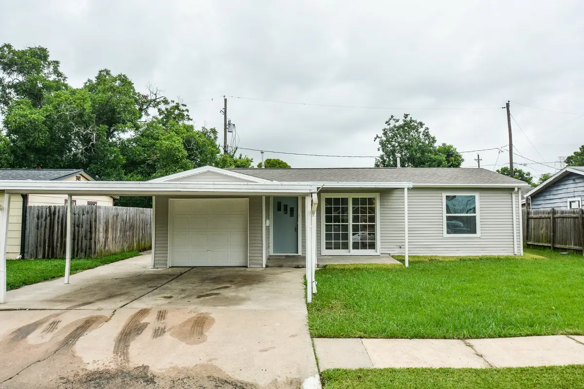 1302 Lamesa Avenue, Pasadena, TX 77506 - #1