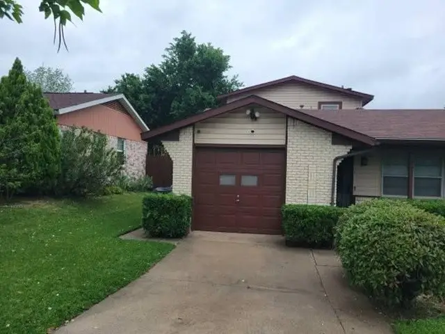8515 Foxwood Lane, Dallas, TX 75217 - #2