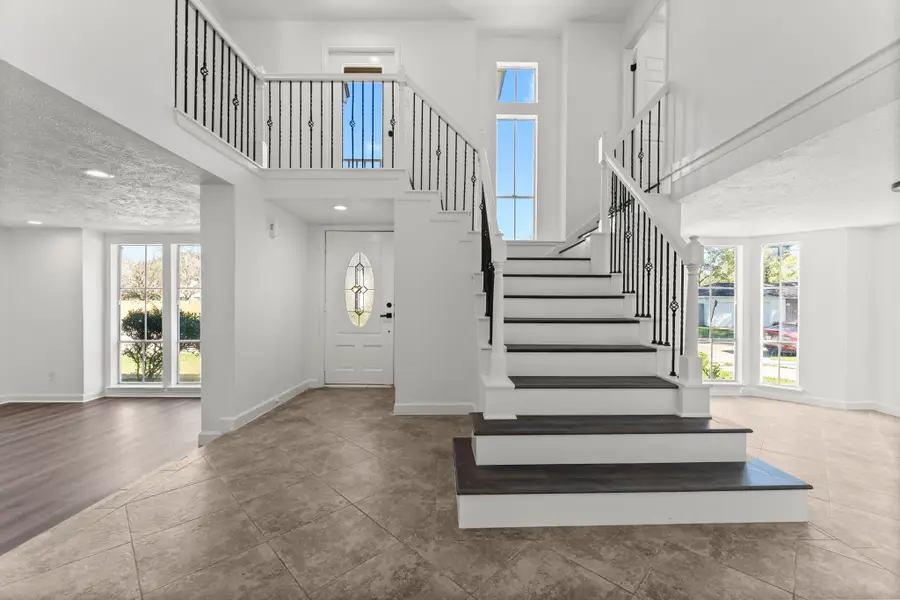 1678 Beaconshire Road, Houston, TX 77077 - Image #3