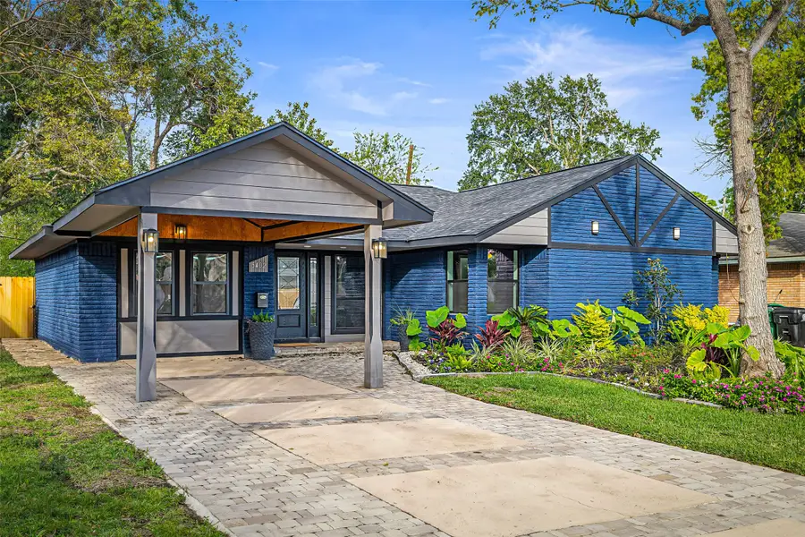 5402 Libbey Lane, Houston, TX 77092 - Image #2