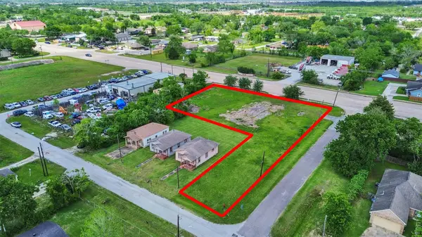 2020 Highway 3, Dickinson, TX 77539