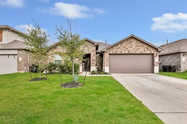 8306 Tamarind Lane, Baytown, TX 77521