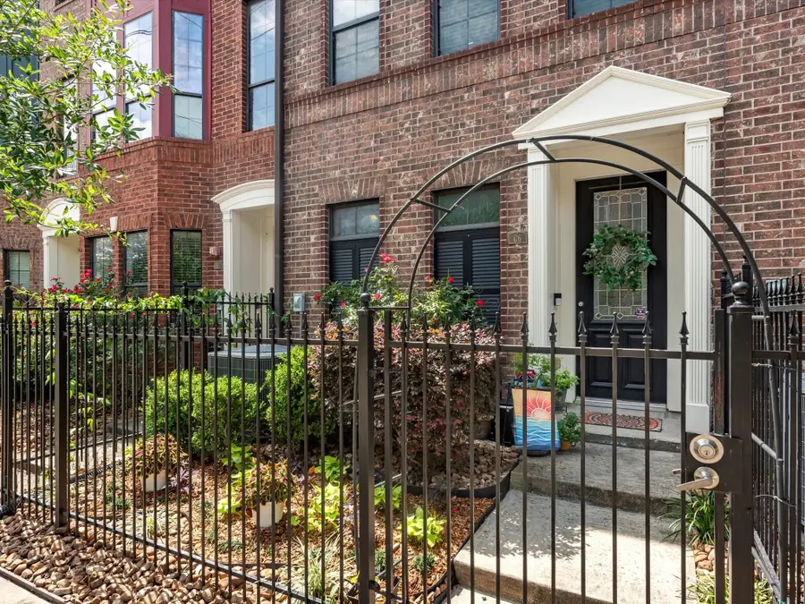2110 Shearn Street #6, Houston, TX 77007 - #3