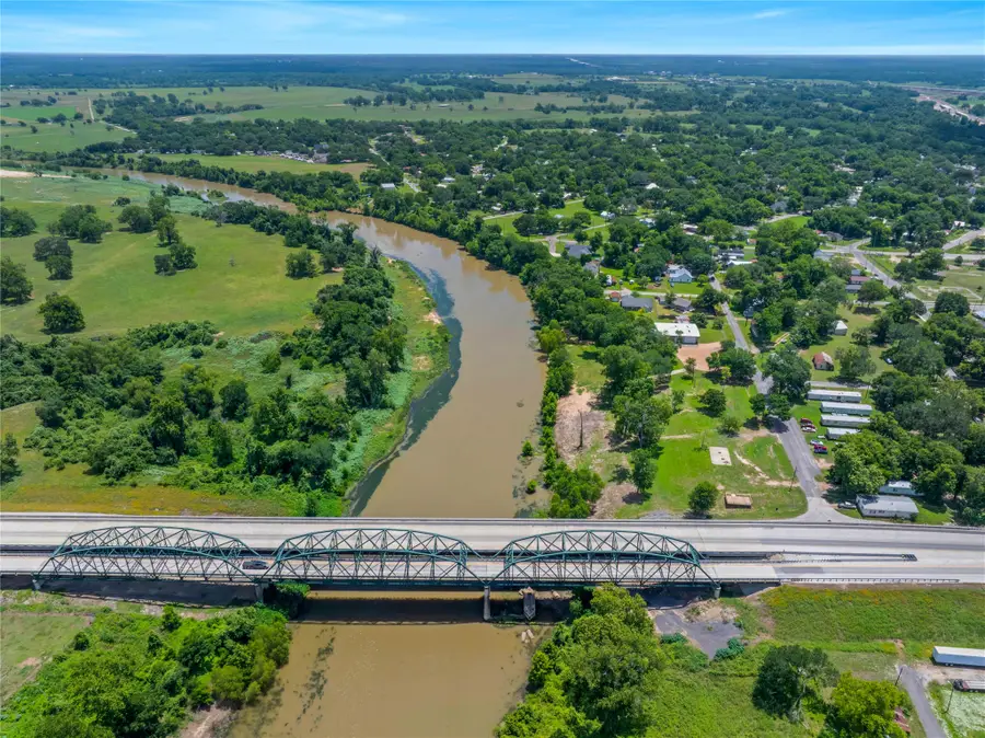 926 Robson, Columbus, TX 78934 - #3