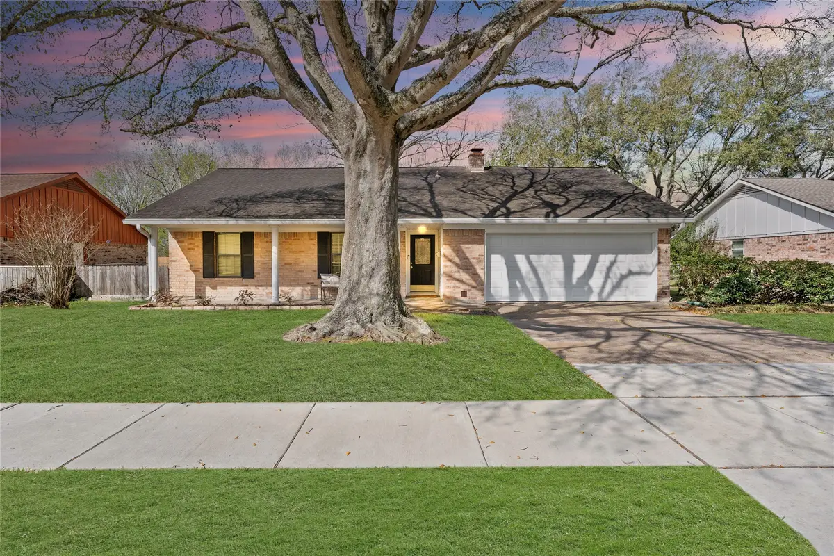 2104 Rose Road, Pearland, TX 77581 - #1